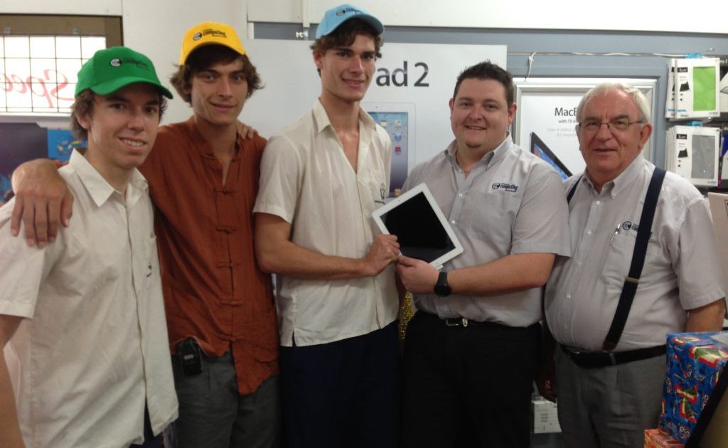 Coffs Computing Services donated an ipad to Callum Small and Jo and Will Ashley which has allowed them to communicate while they embark on a 40 day kayak trek down the Murray River to raise money for the Australian Cancer Research Foundation. Photo: CONTRIBUTED Coffs Computing Services donated an ipad to Callum Small and Jo and Will Ashley which has allowed them to communicate while they embark on a 40 day kayak trek down the Murray River to raise money for the Australian Cancer Research Foundation. Photo: CONTRIBUTED